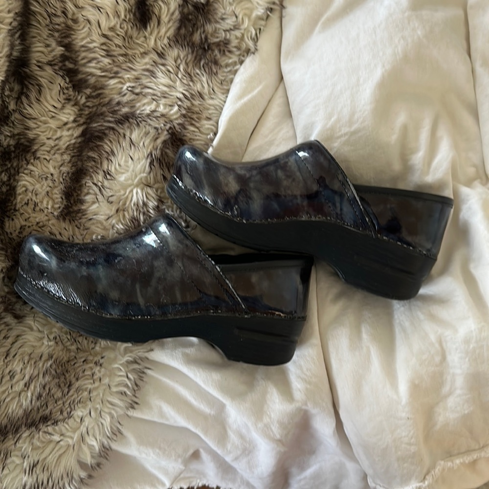 DANSKO clogs